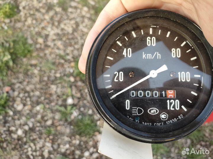 Продам Спидометры новые