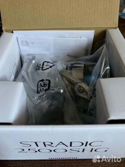 Shimano 19 Stradic новая