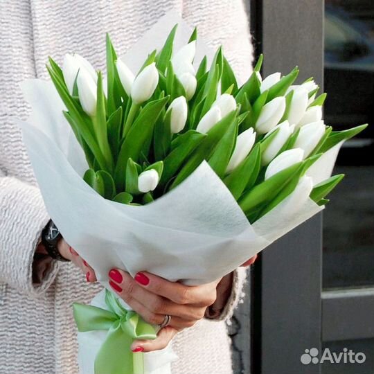 Букет из 31 пионовидного тюльпана, доставка цветов