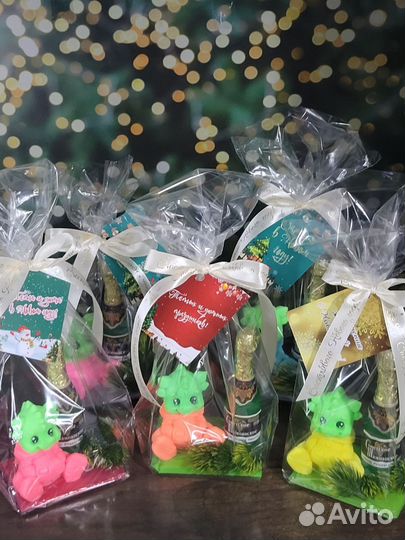 Сувениры из мыла, дракончик с бутылочкой