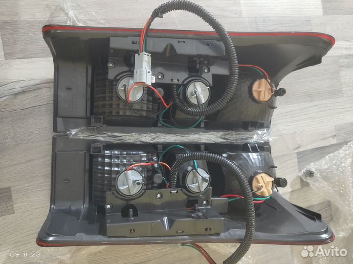 Фонарь задний Isuzu D-MAX 2016-2019