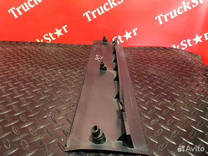 Накладка задней стенки салона