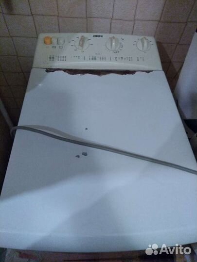 Стиральная машина с вертикальной загрузкой