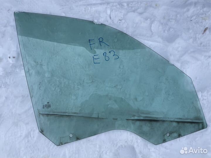 Стекло переднее правое BMW X3 E83