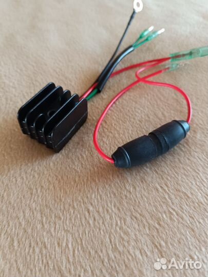 Регулятор выпрямитель на лодочный мотор Yamaha