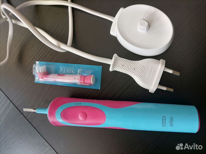 Детская электрическая зубная щетка Оrаl B Дисней