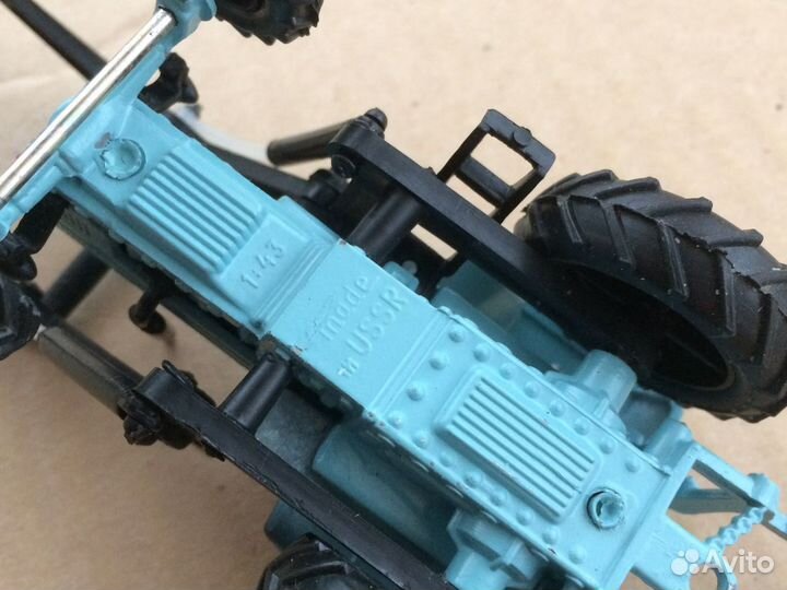 Модель трактора. ссср. 1:43