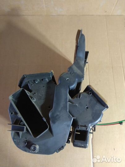 Корпус отопителя Renault Symbol I рестайлинг (2002