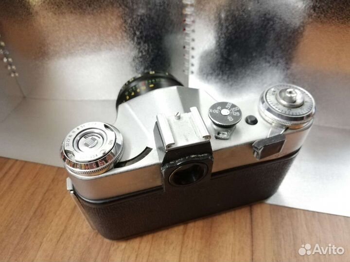 Фотоаппарат Зенит-Е с чехлом СССР