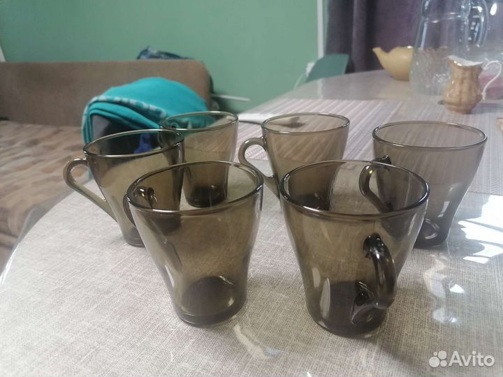 Кружки чёрные стеклянные