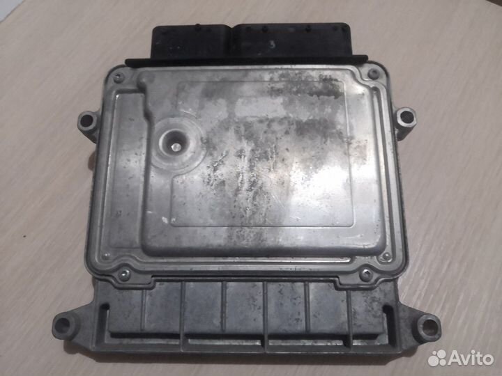 Эбу Hyundai i20 1.6 MT