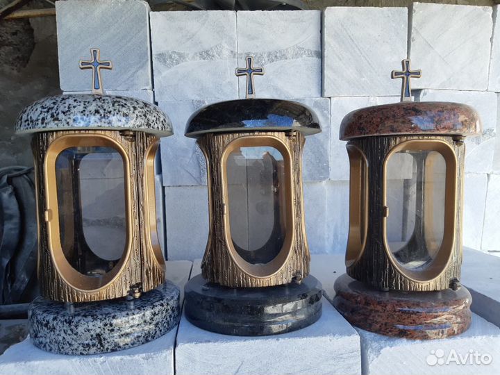 Памятники и вазы из гранита. Благоустройство могил