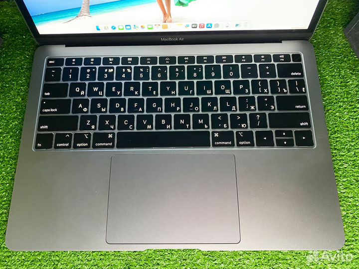 MacBook Air 13 2019 Отличное состояние