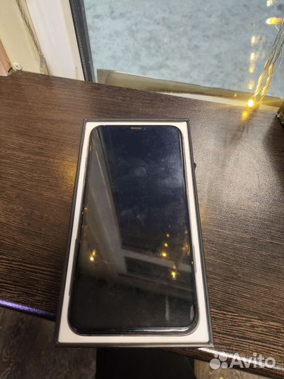 iPhone 11 Pro Max, 256 ГБ