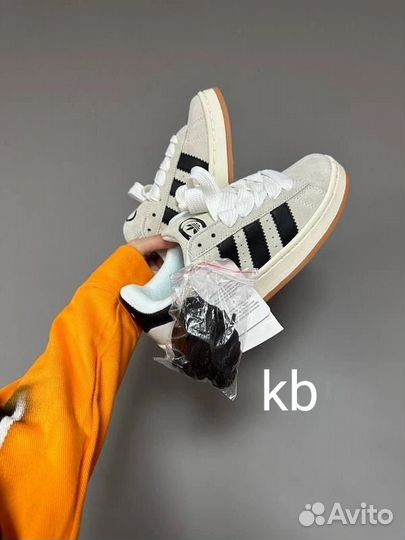 Adidas campus 00s
