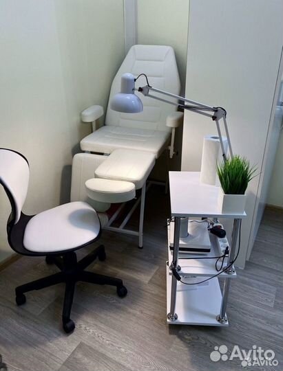 Аренда рабочего места мастера маникюра