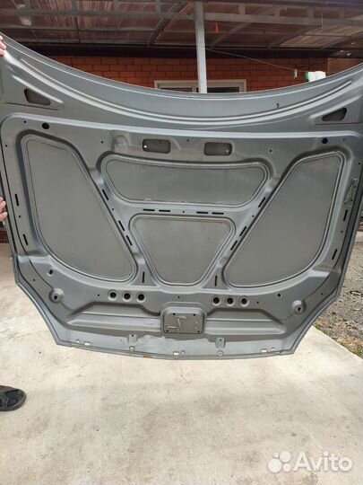 Капот LADA priora бу