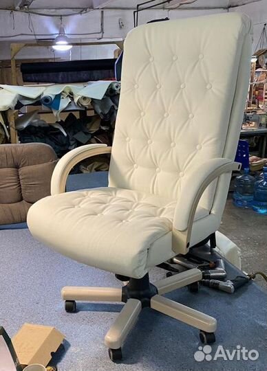 Компьютерное кресло