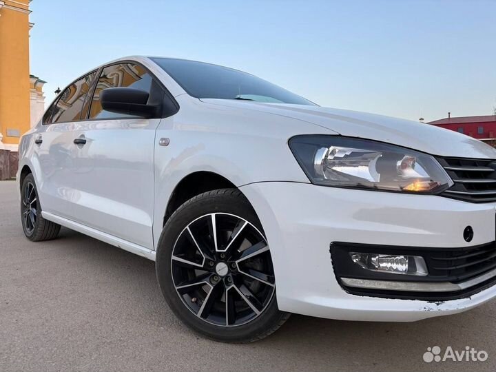 Volkswagen Polo 1.6 AT, 2018, 130 000 км