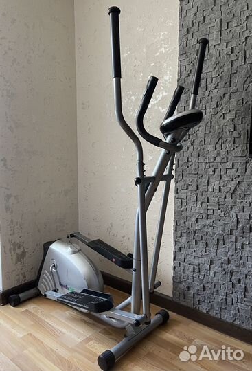 Тренажер орбитрек