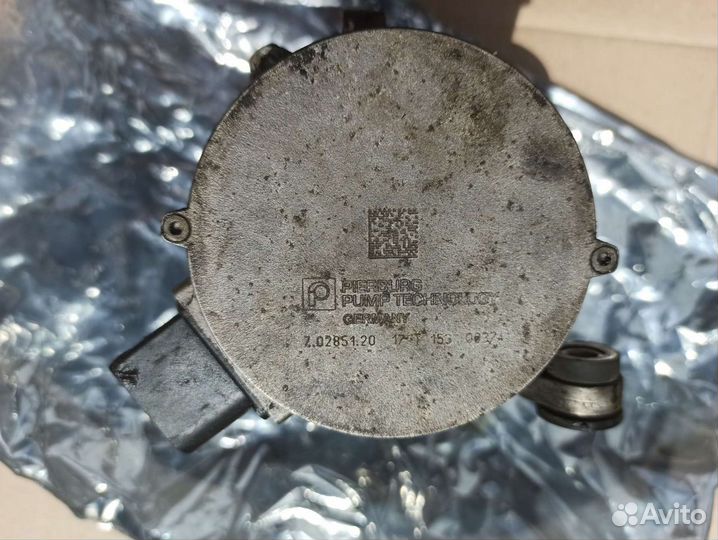 Помпа водяная электро для BMW