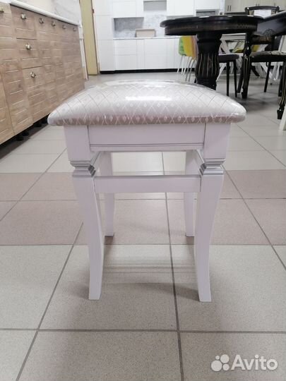 Табурет новый 