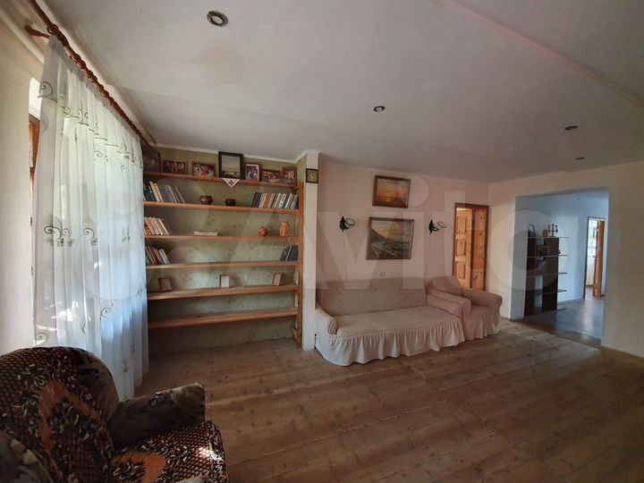 Дом 140 м² на участке 8 сот.