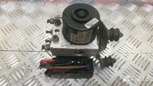 Блок ABS skoda octavia A5 (UEA04KW01)