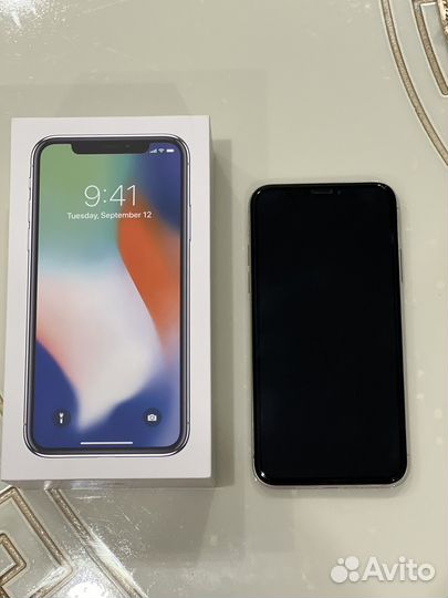 iPhone X, 64 ГБ