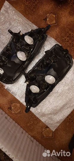 Фара передняя правая и левая LADA Лада X-Ray Х Рэй