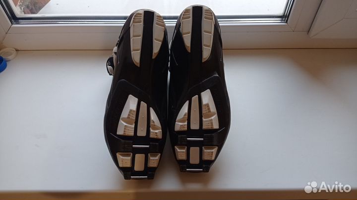 Лыжные ботинки Atomik