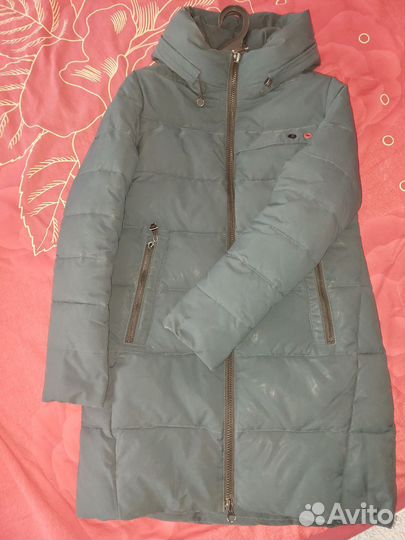 Пуховик женский 46 48 размер бу