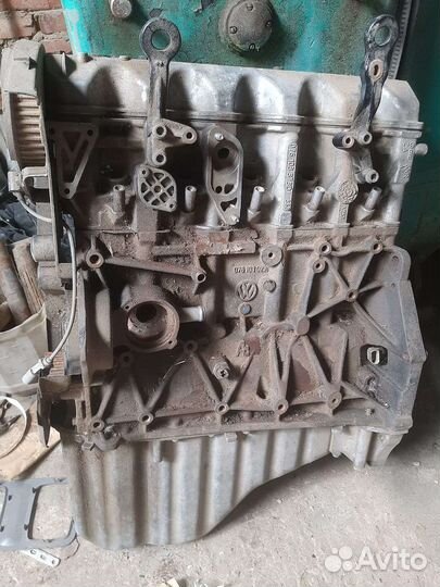 Двигатель Volkswagen Crafter 2.5
