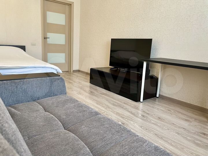 1-к. квартира, 42 м², 8/9 эт.