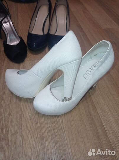 Обувь женская пакетом 35 36