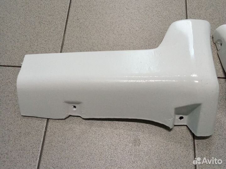 Накладки на пороги задние Митсубиси Галант 8