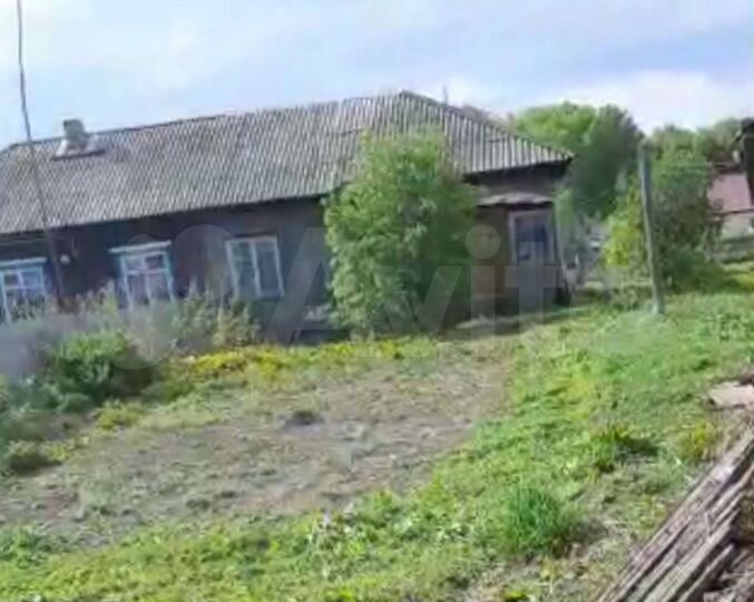 Дом 50 м² на участке 11 сот.