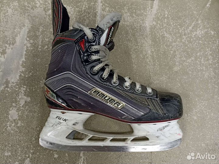 Хоккейные коньки bauer х700 jr