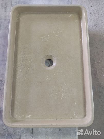 Раковина из бетона накладная