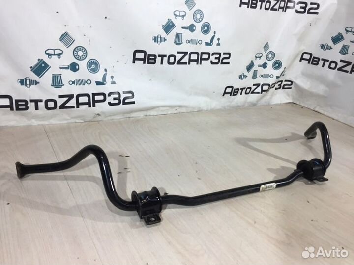 Стабилизатор передний Ford Focus CB sida 2010