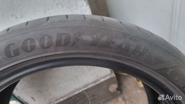 Goodyear Eagle F1 Asymmetric 3 245/40 R19 98Y