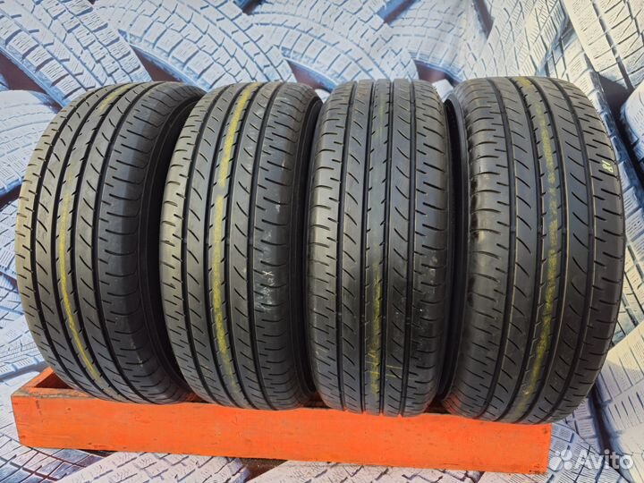 Yokohama BluEarth E51B 225/60 R18