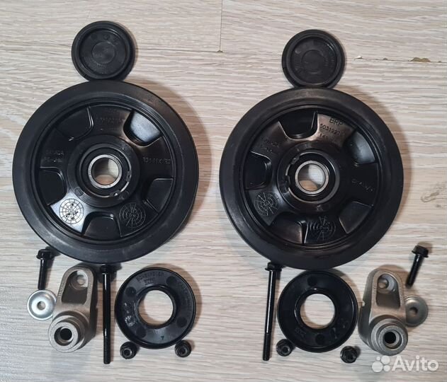 Дополнительные катки 141 мм для снегоходов brp