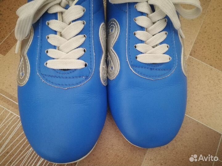 Кеды для занятий ушу 32р