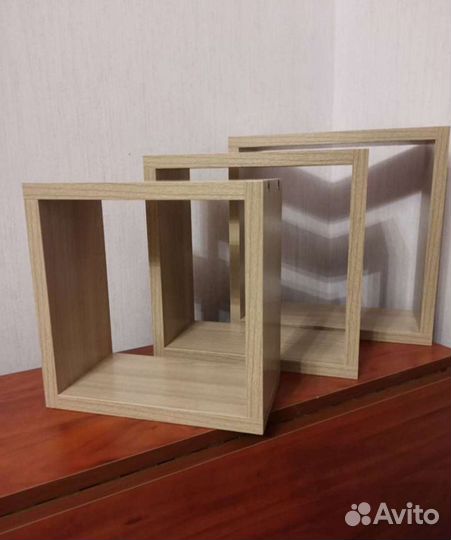 Полка для книг