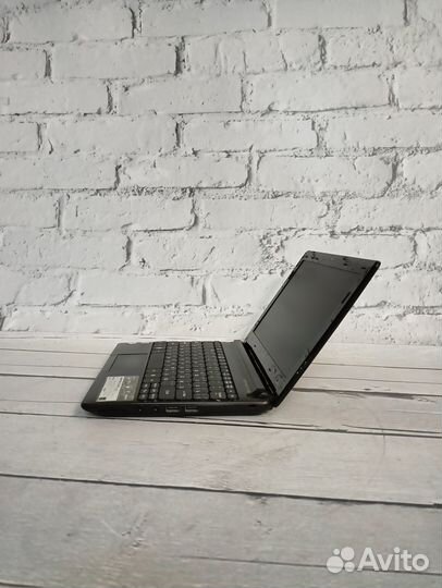 Шустрый нетбук Acer