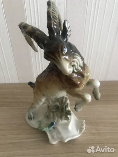 Фарфоровые статуэтки германия