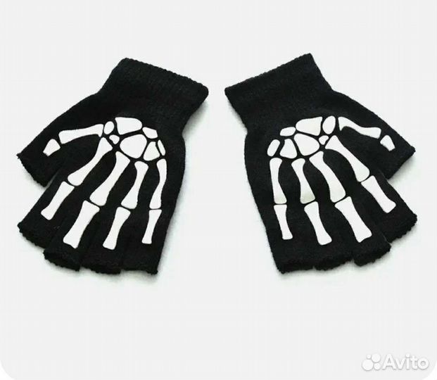 Перчатки