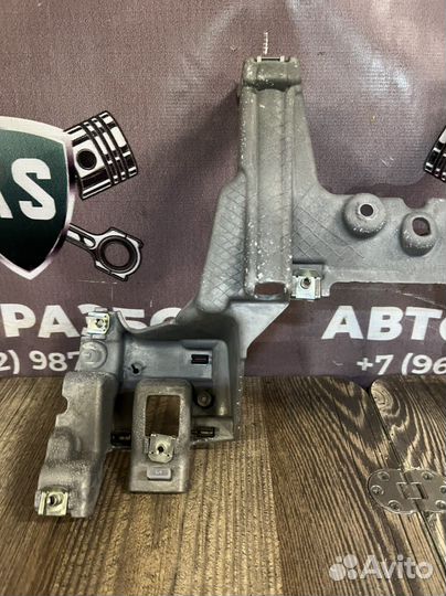 Кронштейн крепления торпеды Porsche panamera 970