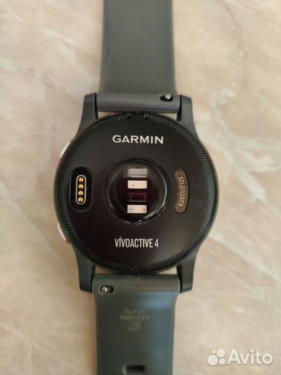 Часы Garmin